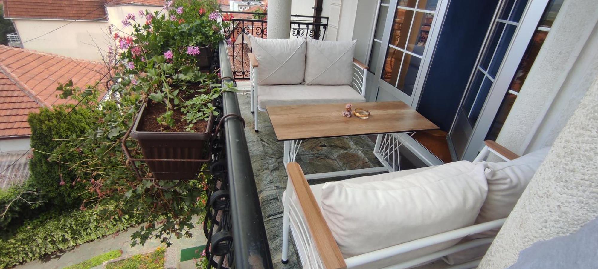 Vila Sentic Vranje Rom bilde